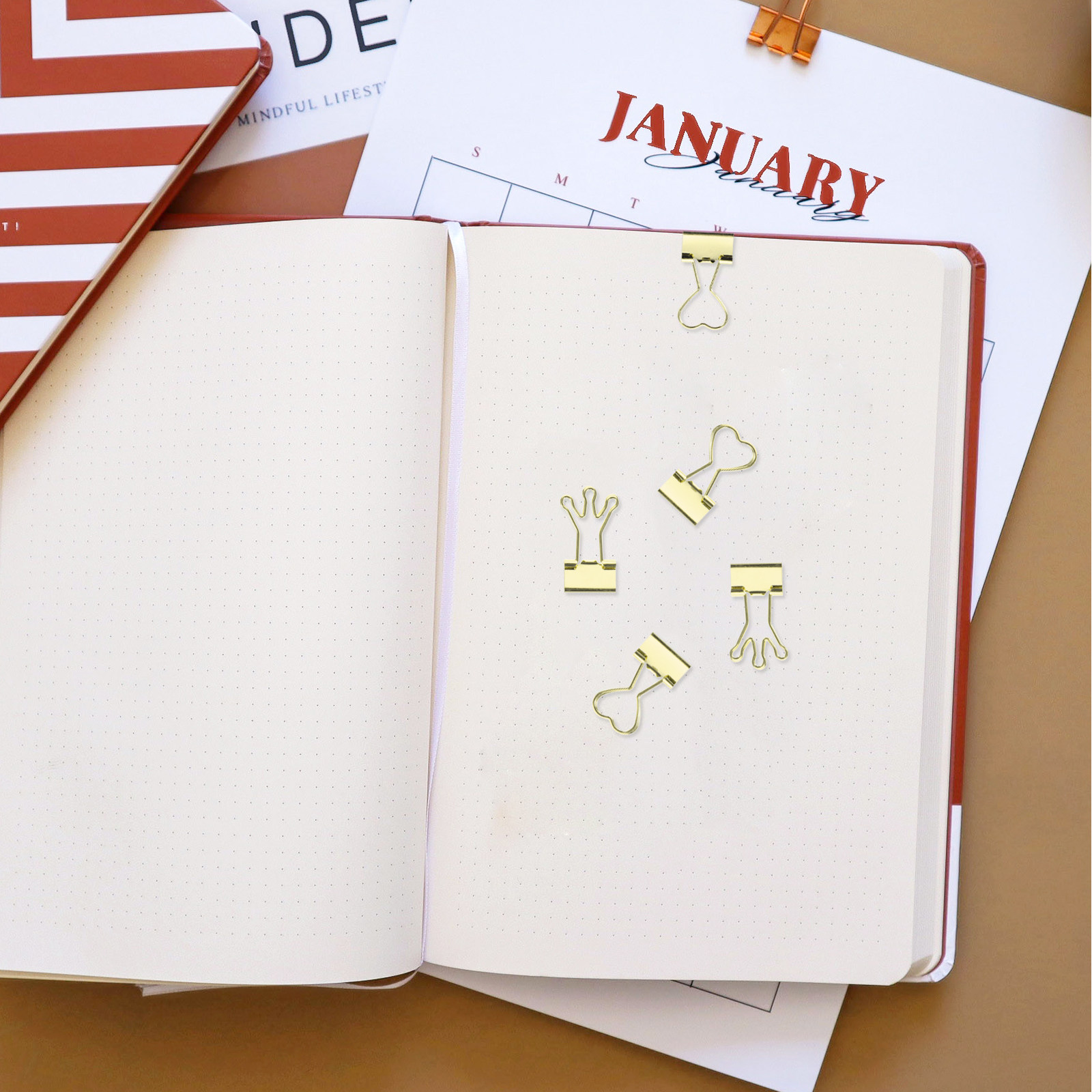 Clips de reliure en forme de c - Binder Clip Assorted avis et prix